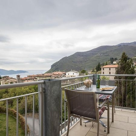 Residence La Villa Cuore Tignale Eksteriør billede