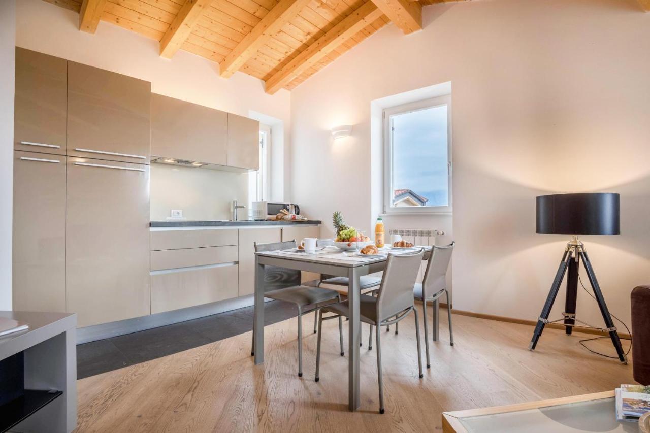 Residence La Villa Cuore Tignale Eksteriør billede