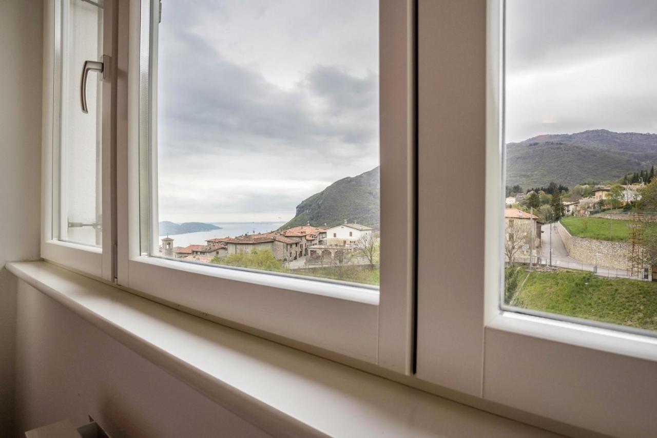 Residence La Villa Cuore Tignale Eksteriør billede