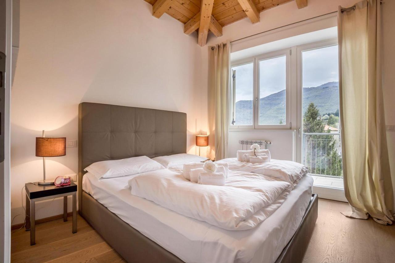 Residence La Villa Cuore Tignale Eksteriør billede