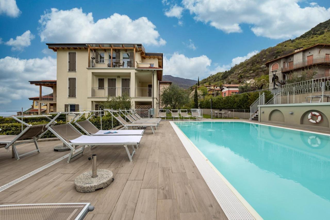 Residence La Villa Cuore Tignale Eksteriør billede
