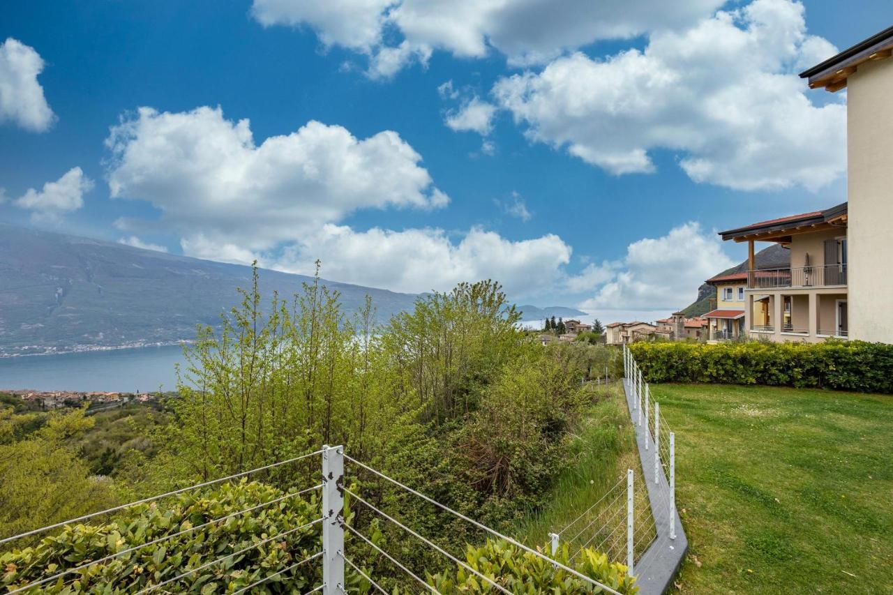 Residence La Villa Cuore Tignale Eksteriør billede
